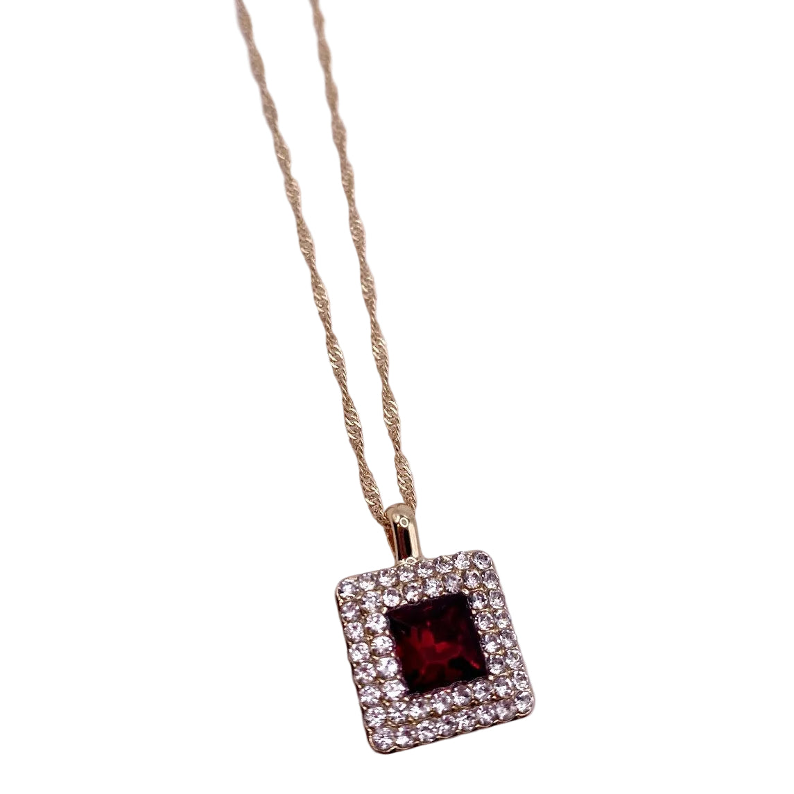 Vntg Monet Twisted Chain Necklace With Red and White Rhinestones 18” Adjustable