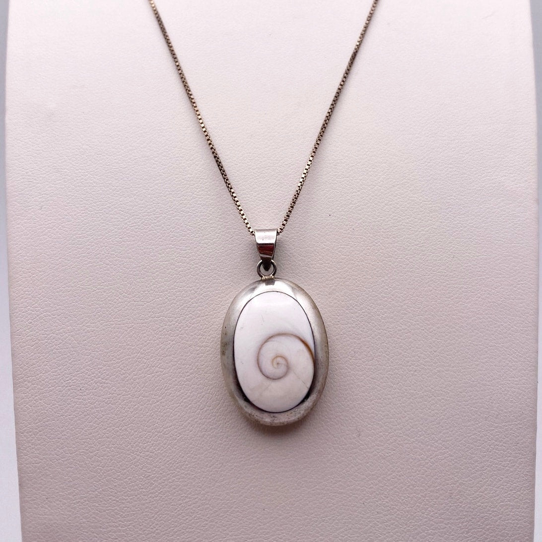 Sterling Silver Shiva Eye Shell and Abalone Double Face Pendant and Necklace 18”
