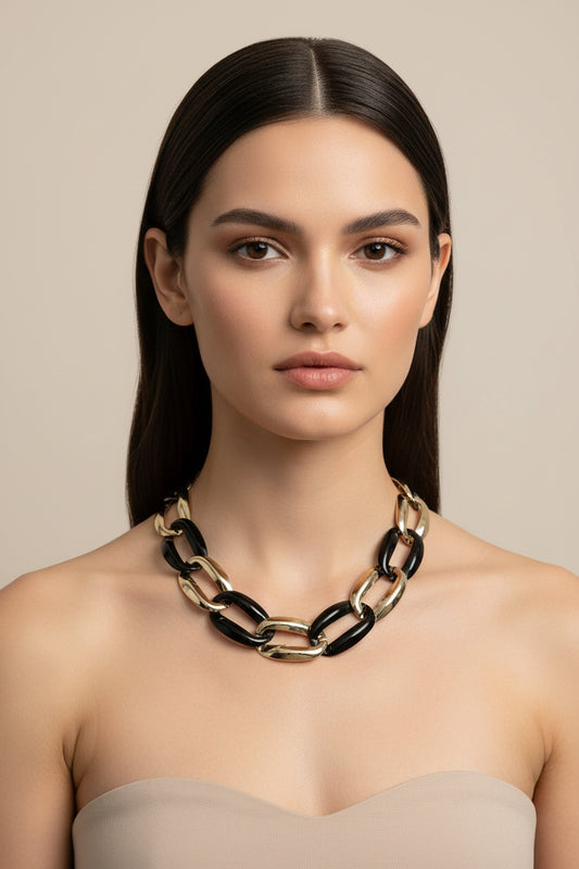 Napier Vintage Black Enamel and Gold Metal Necklace 16”