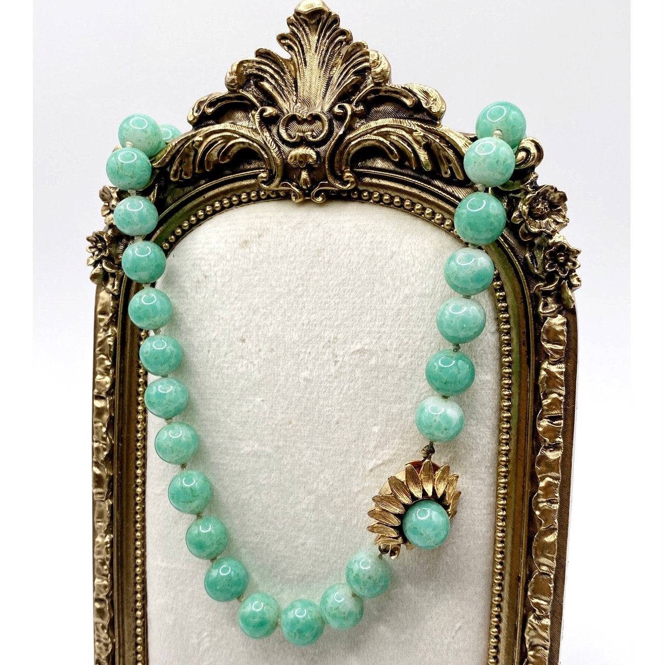 Vintage Green Pekin Glass Beads Chinese Necklace 22” with Flower Clasp