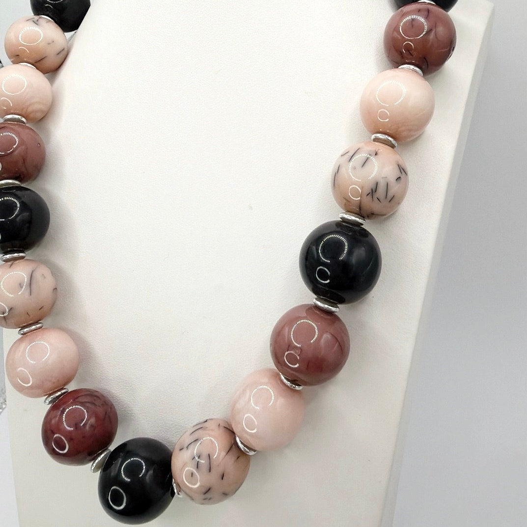 Vintage Lucite Confetti 12mm Beads Necklace 16”