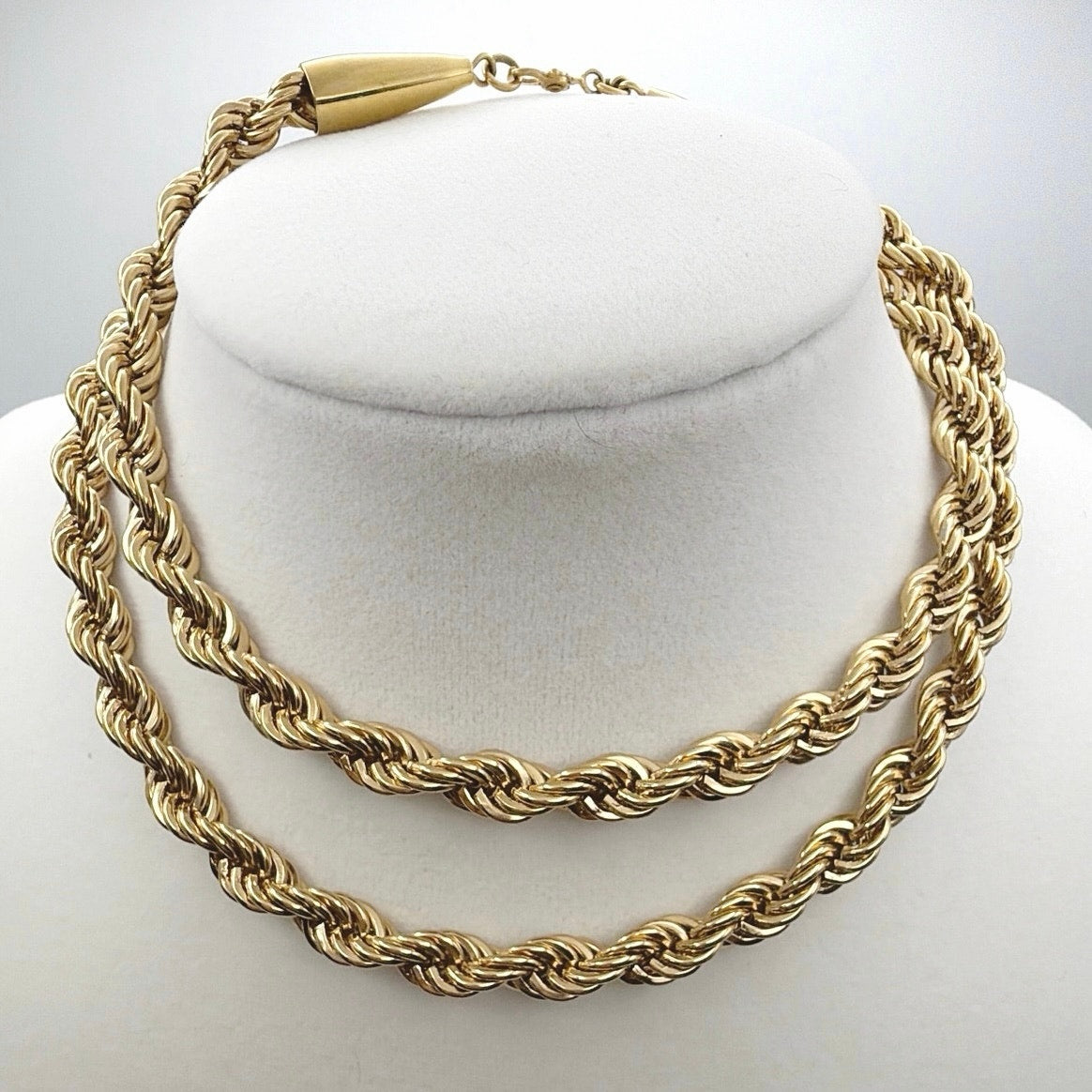 Monet Vintage Chain Necklace Gold Tone 22”