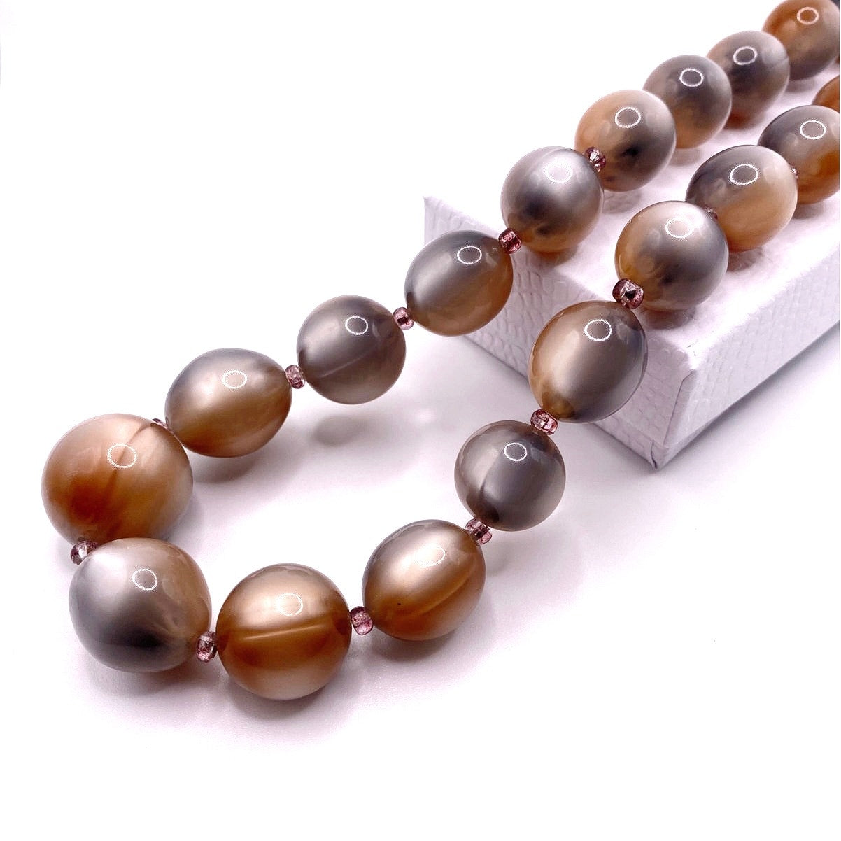 Vintage Moon Glow Lucite Iridescent Beautiful Gradient Beads 24”