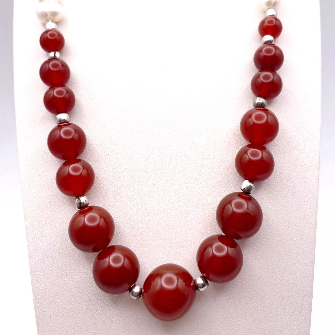 Graduated Carnelian and Freshwater Pearls Vintage Necklace 20”