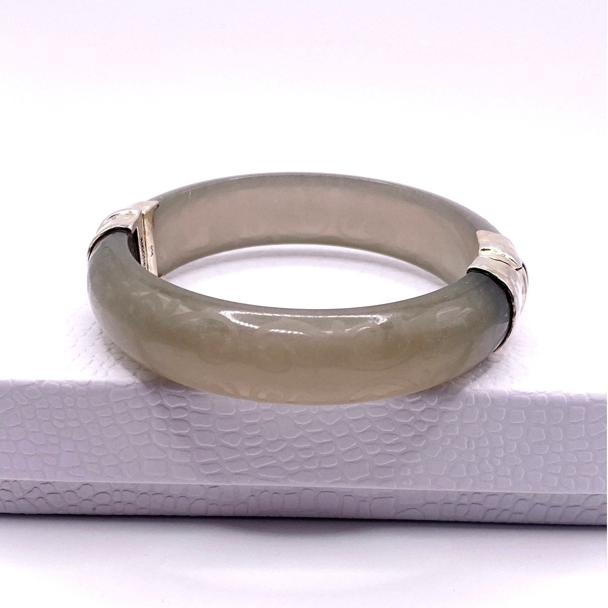 Silpada Sterling Silver Gray Resin Engraved Bangle Bracelet
