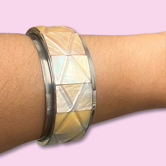 Vtg Mother of Pearl Carved Cuff Bracelet