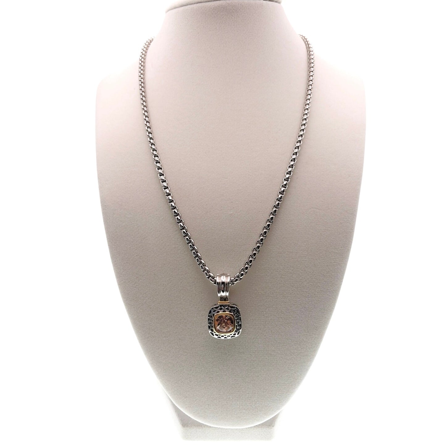 Vintage Silver Tone Retro Style Necklace With Topaz Tone Cubic Zirconia 18”