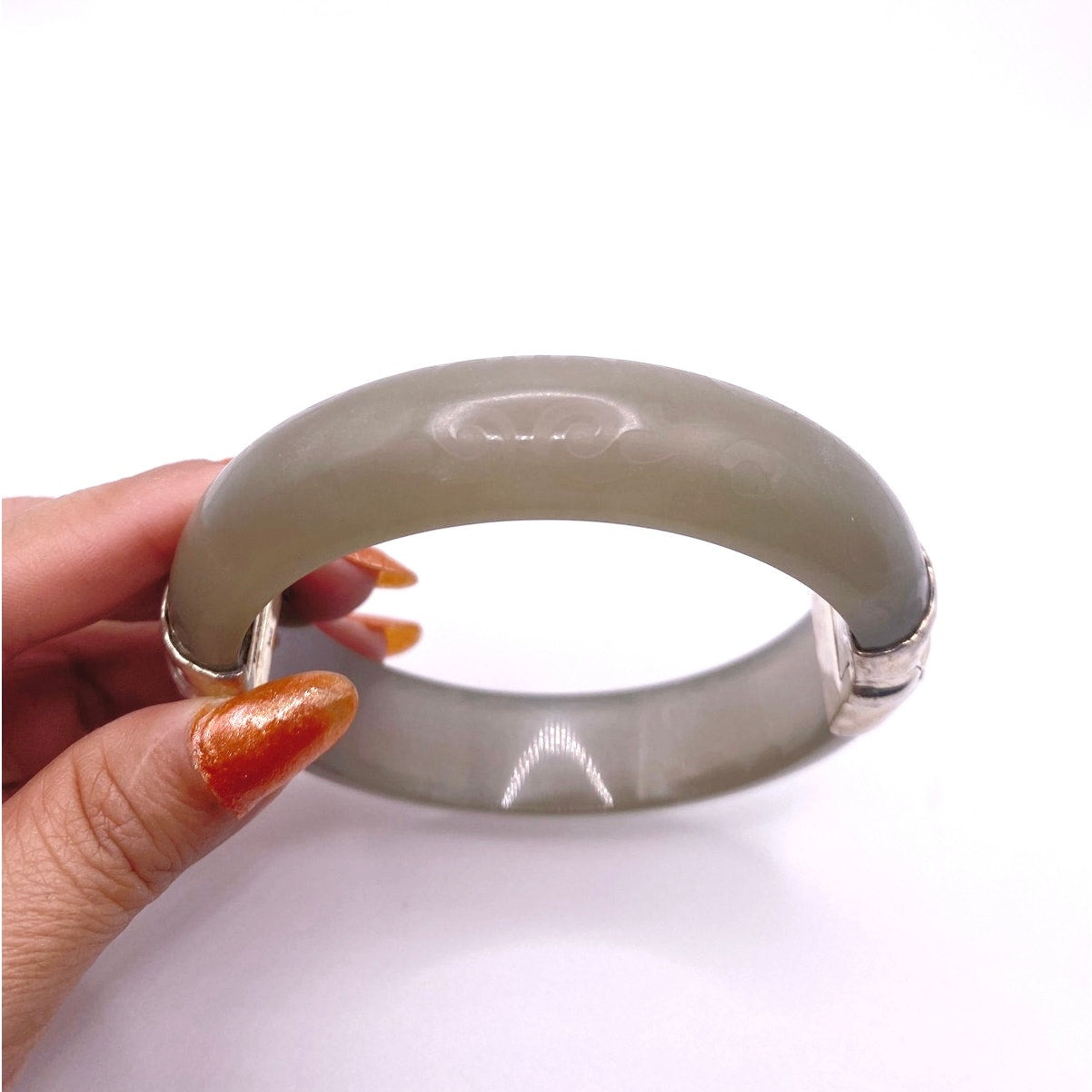 Silpada Sterling Silver Gray Resin Engraved Bangle Bracelet