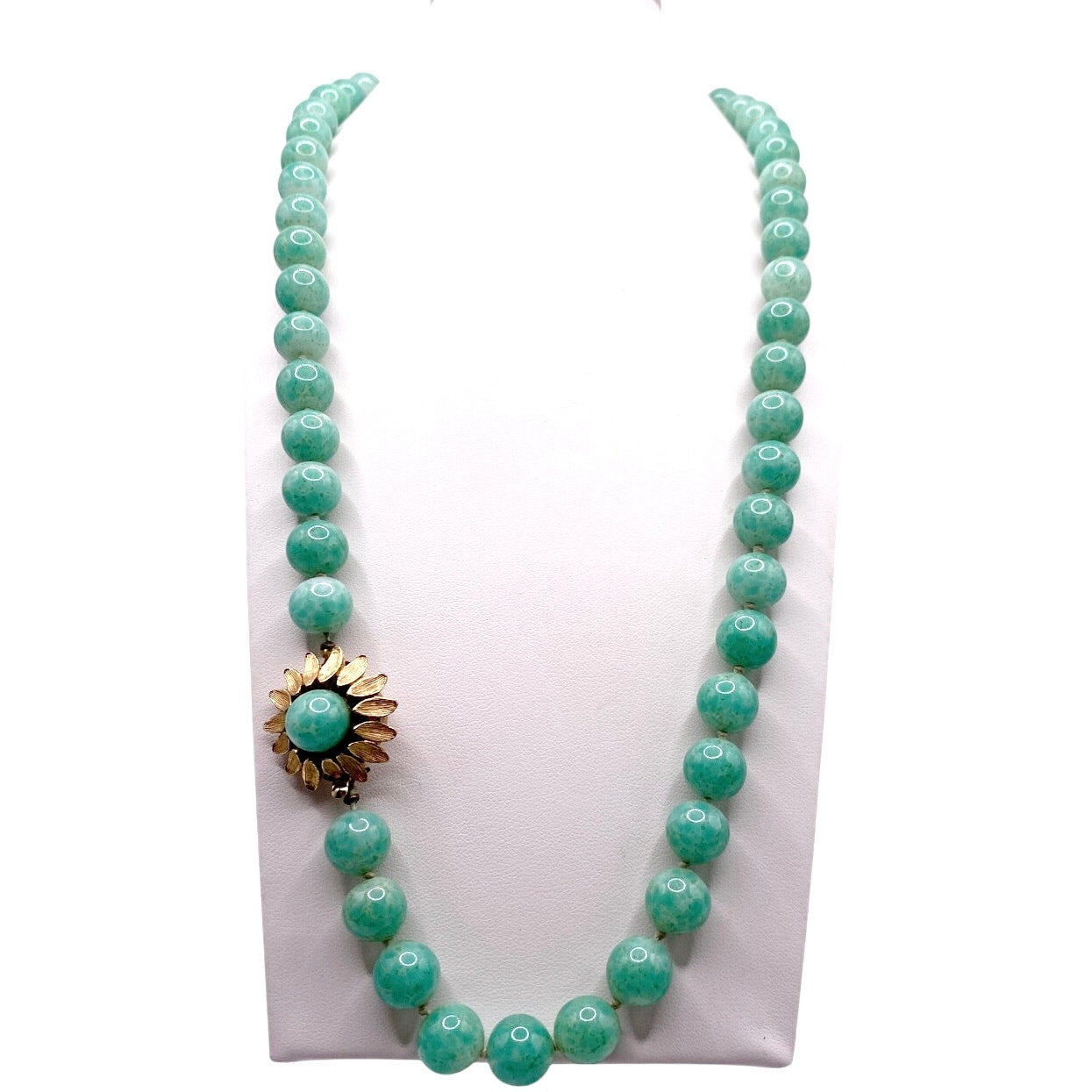 Vintage Green Pekin Glass Beads Chinese Necklace 22” with Flower Clasp
