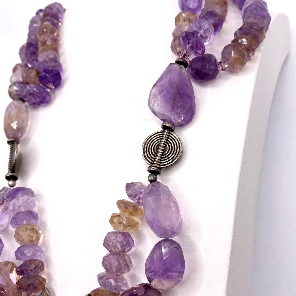 Amethyst Crystals Vintage Necklace with Agate Stone Carved Pendant 18”