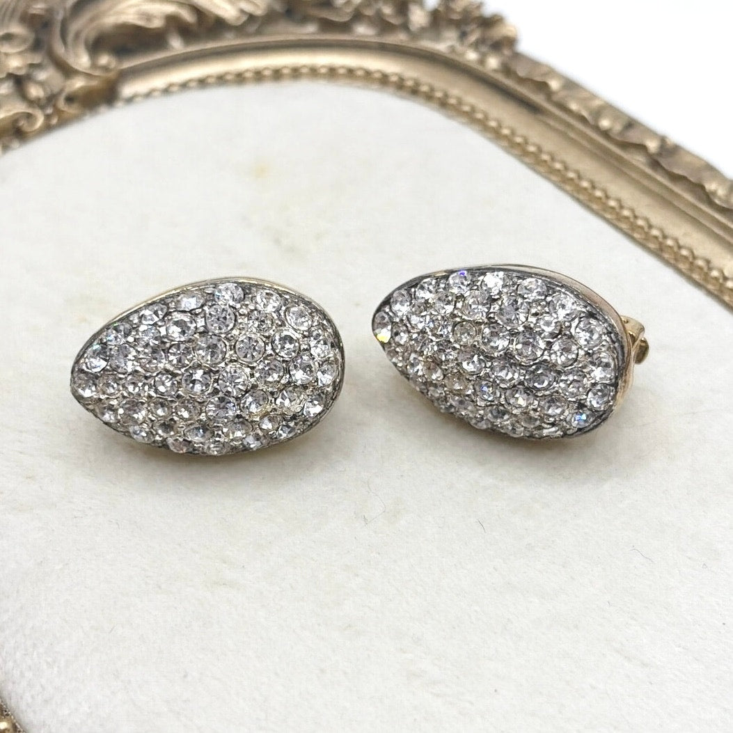 Vintage Clip On Full Rhinestones Earrings On Gold Tone