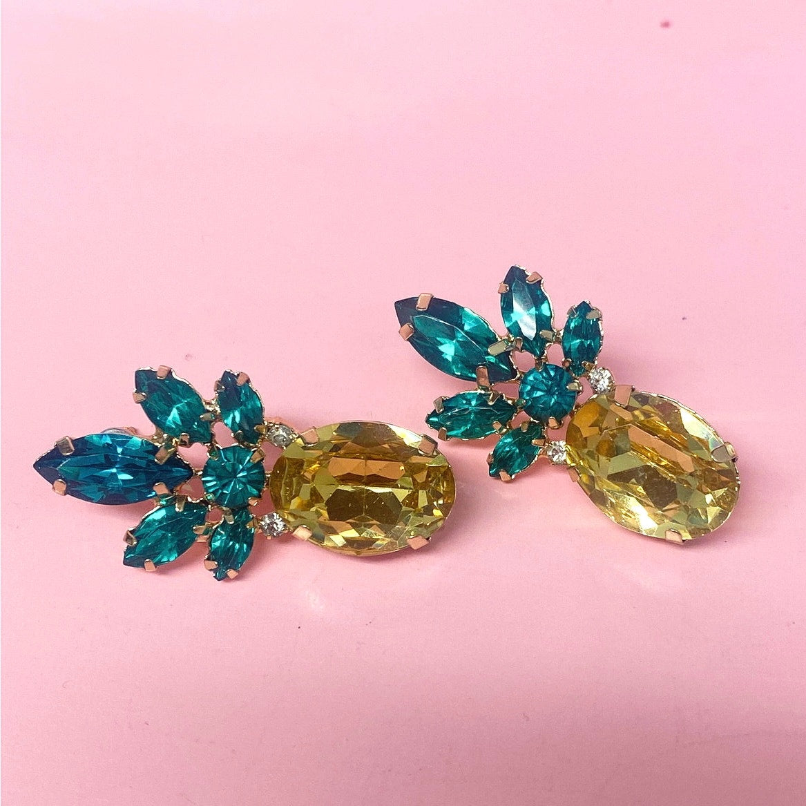 Pineapple Rhinestone Stud Earrings