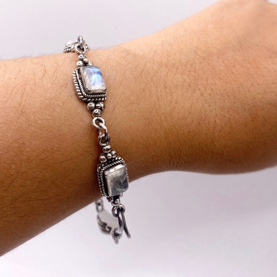 Vintage Moon Stone and Sterling Silver Bracelet