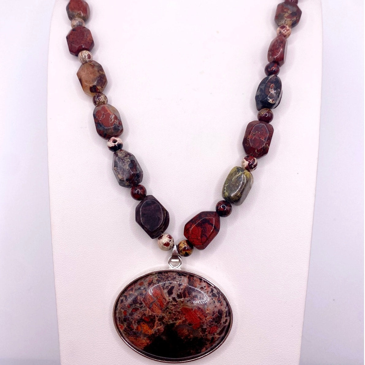 Vintage Red Agate and Jasper Beaded Necklace with Cabochon Pendant