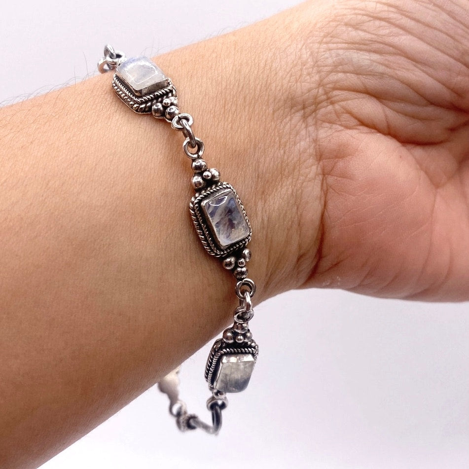 Vintage Moon Stone and Sterling Silver Bracelet