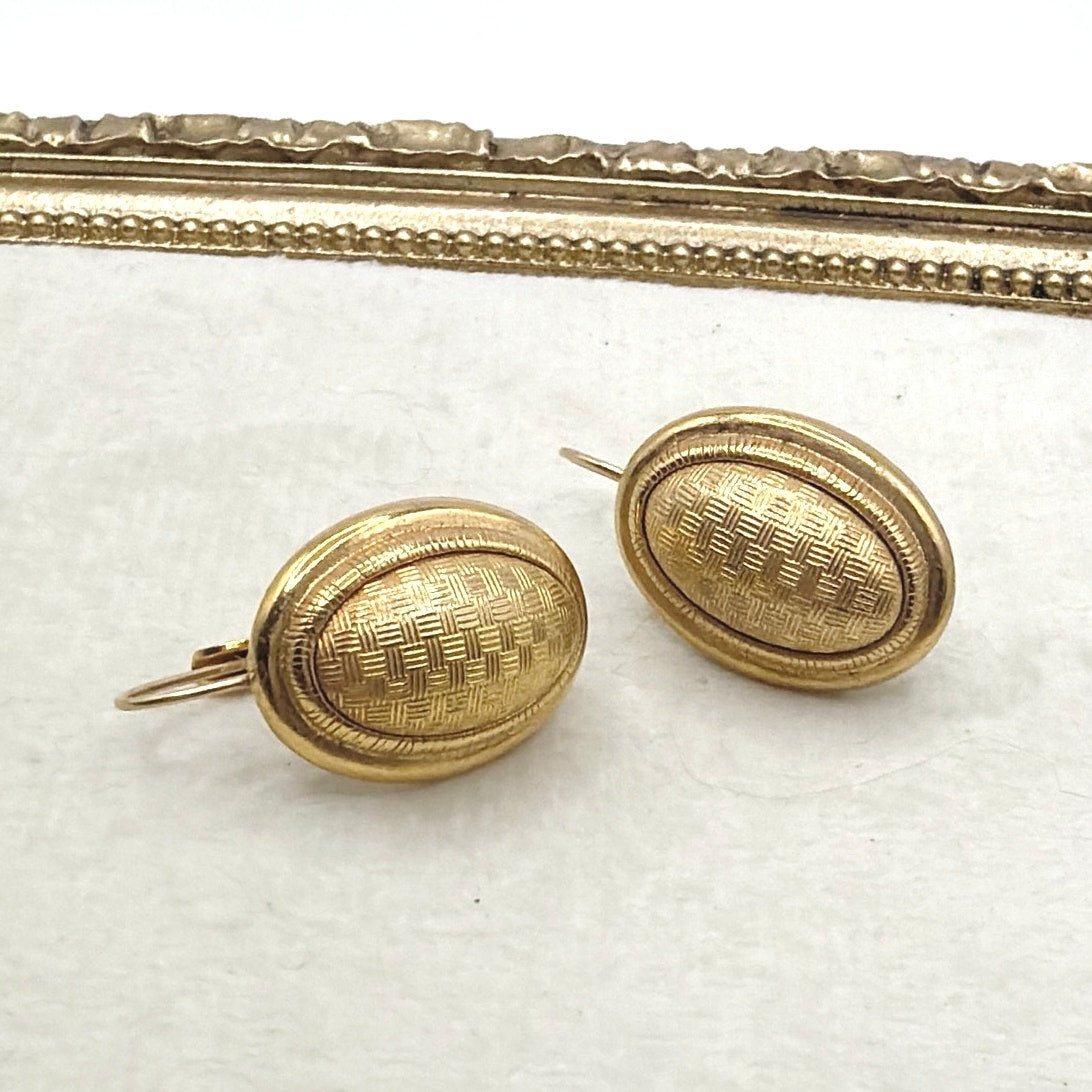 Monet Vintage Gold Tone Clip On Earrings