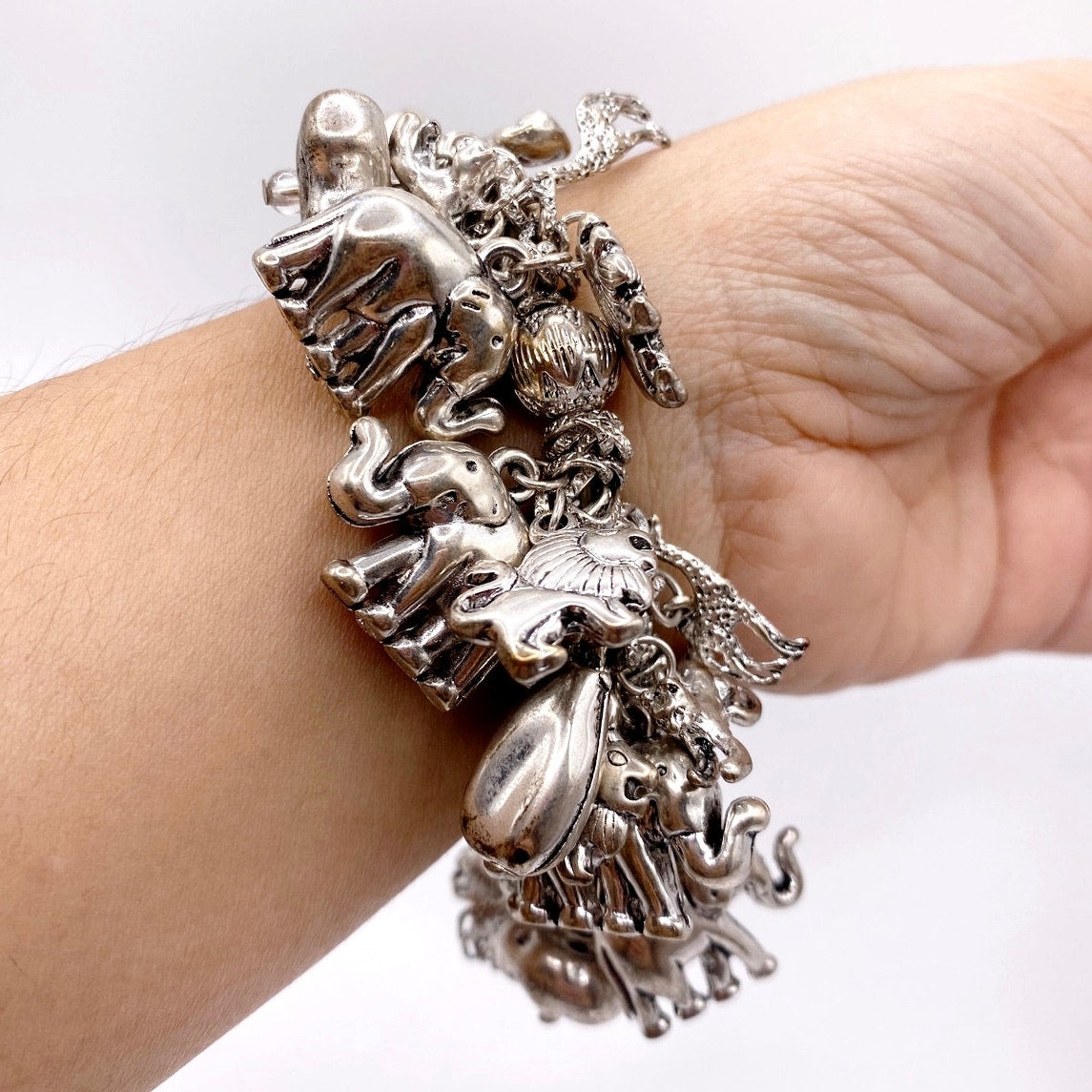 Safari African Animal Charms Stretchy Bracelet Silver Tone Size 7