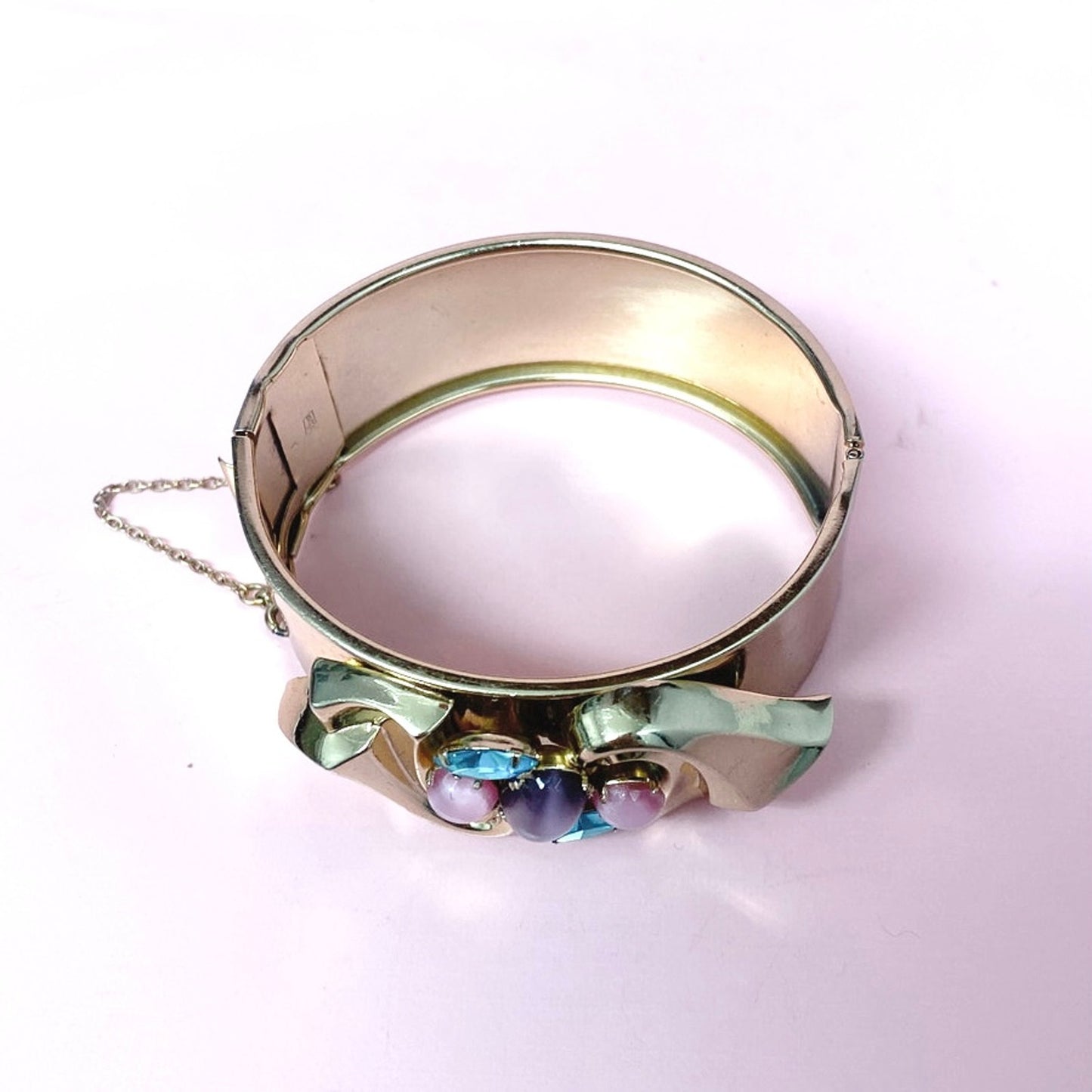 Coro Bracelet Moon Glow Stones