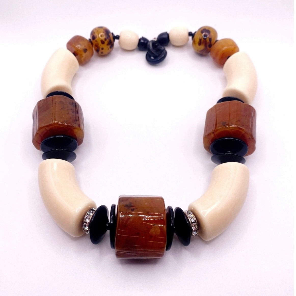 VNTG Chunky Carnelian Amber and Vegetable Ivory Necklace 16”