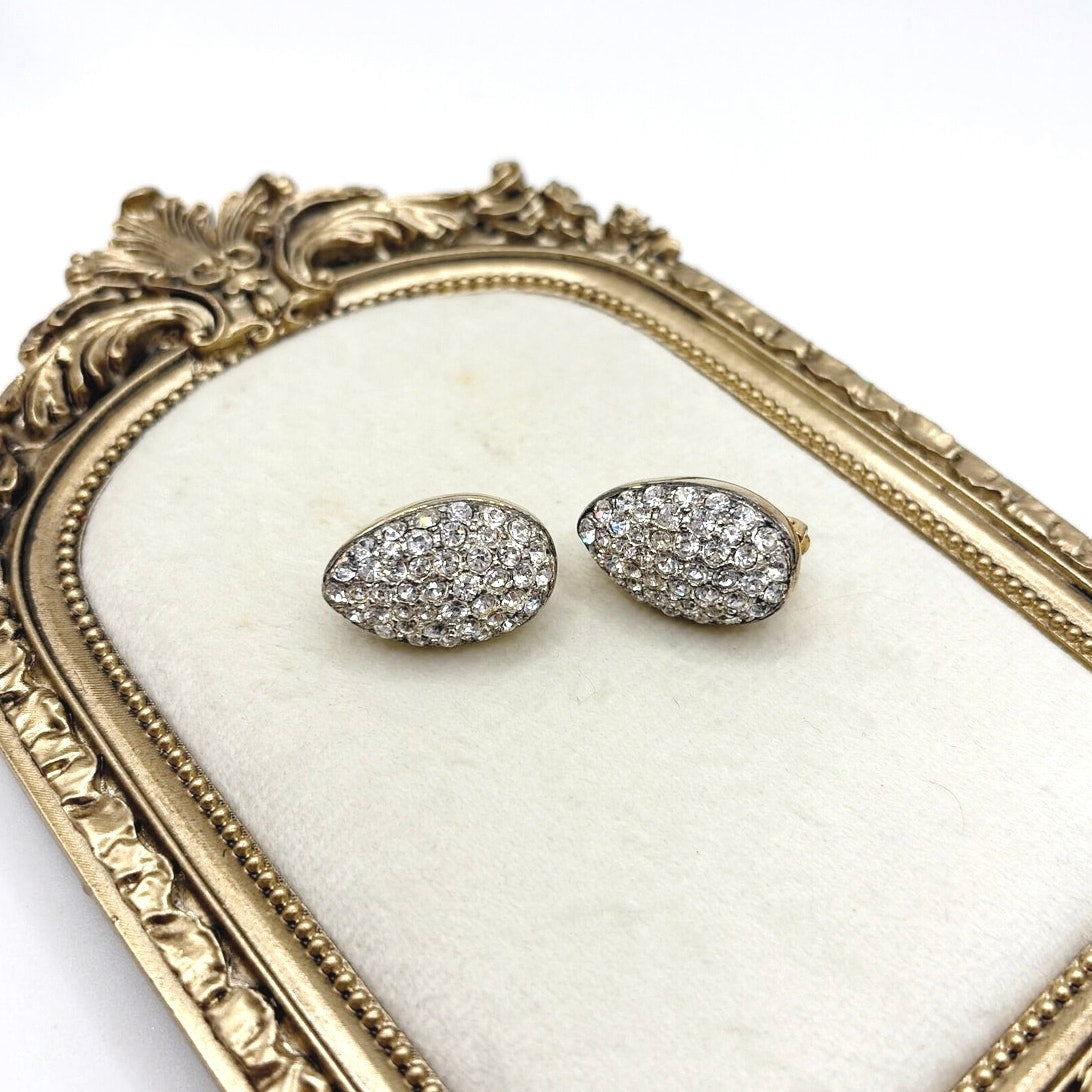 Vintage Clip On Full Rhinestones Earrings On Gold Tone