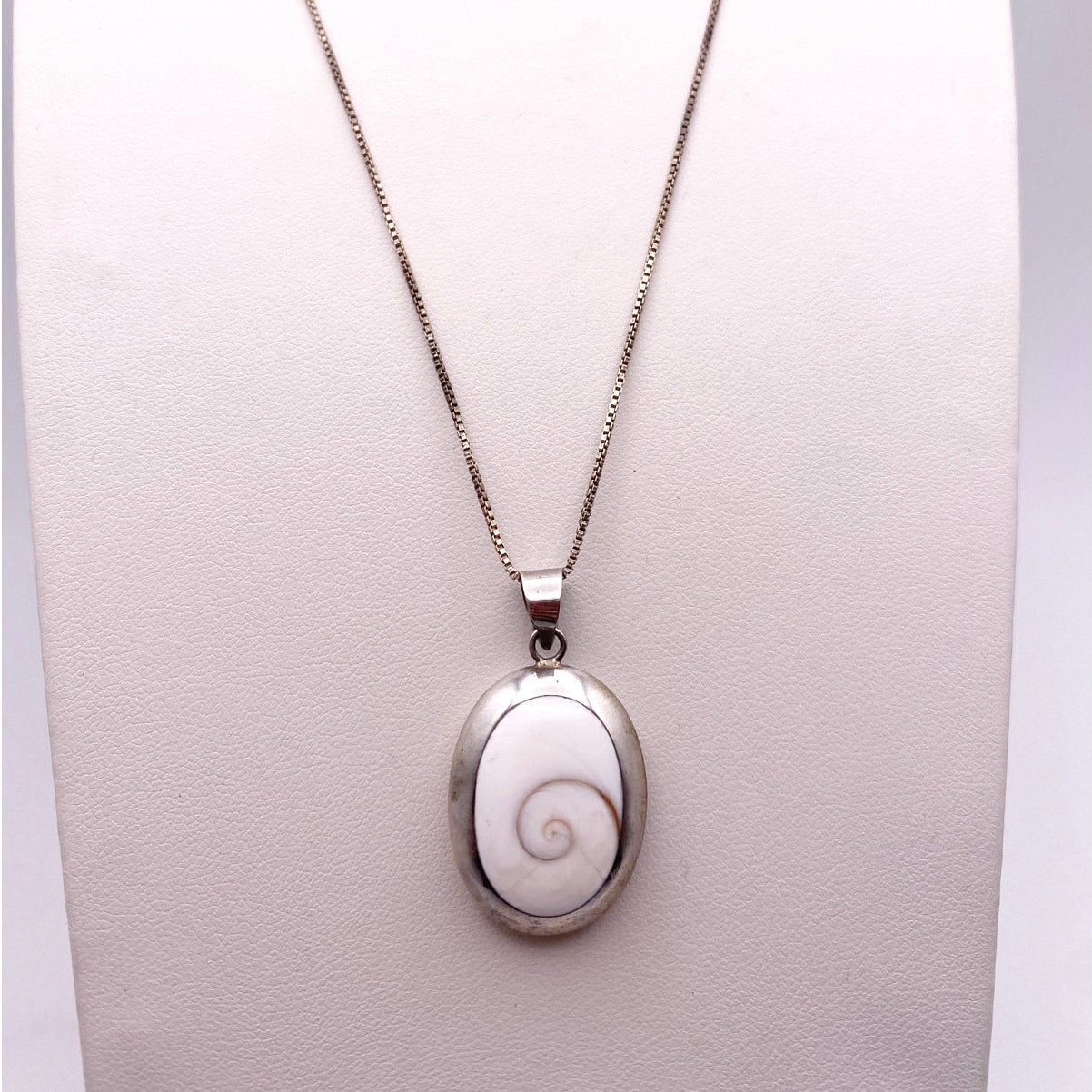 Sterling Silver Shiva Eye Shell and Abalone Double Face Pendant and Necklace 18”