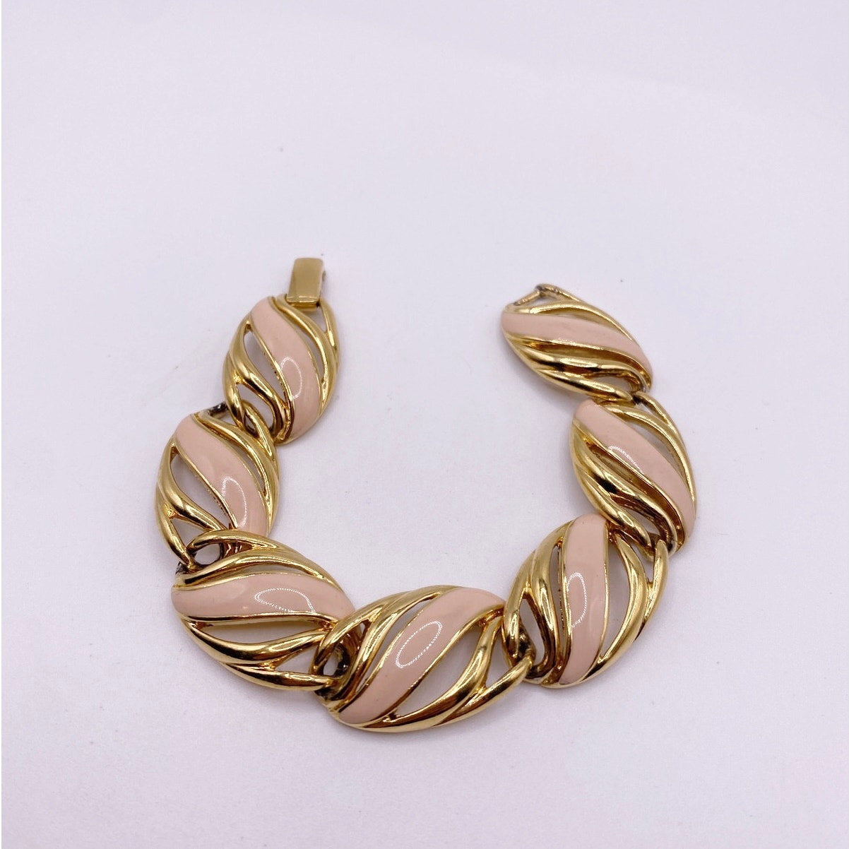 Trifari Vintage Pink and Gold Tone Enamel Bracelet 7”