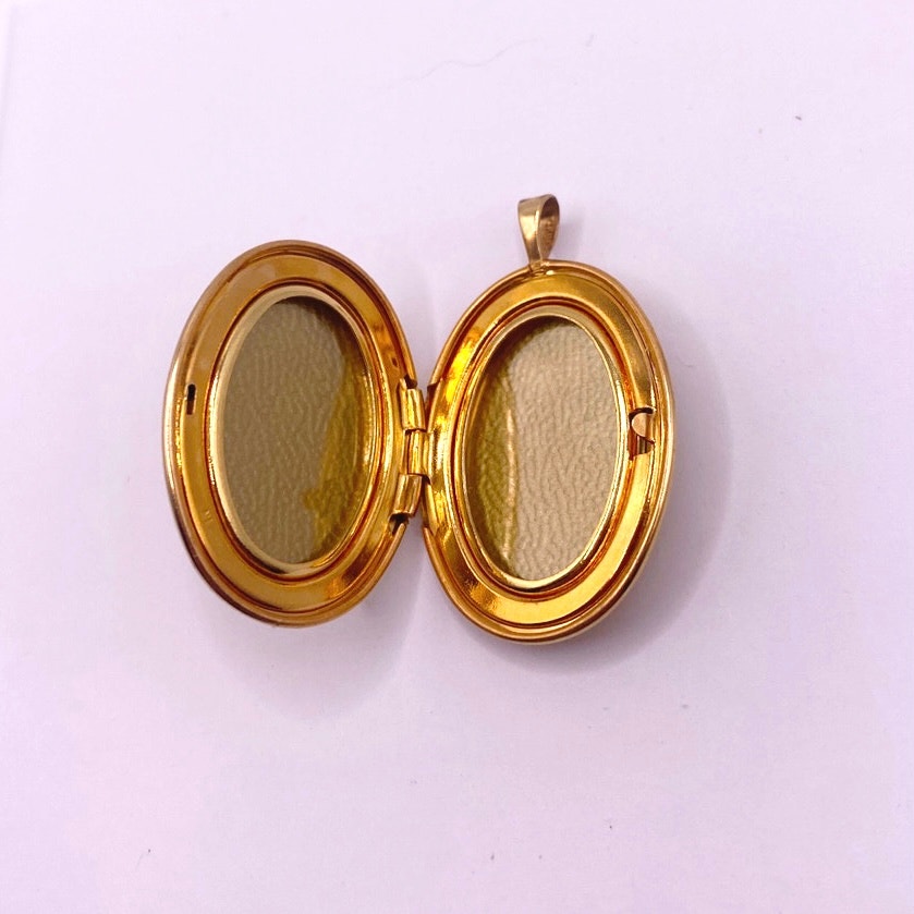 14k Gold Filled Photo Keepsake Pendant with Baby Prints 1.5”