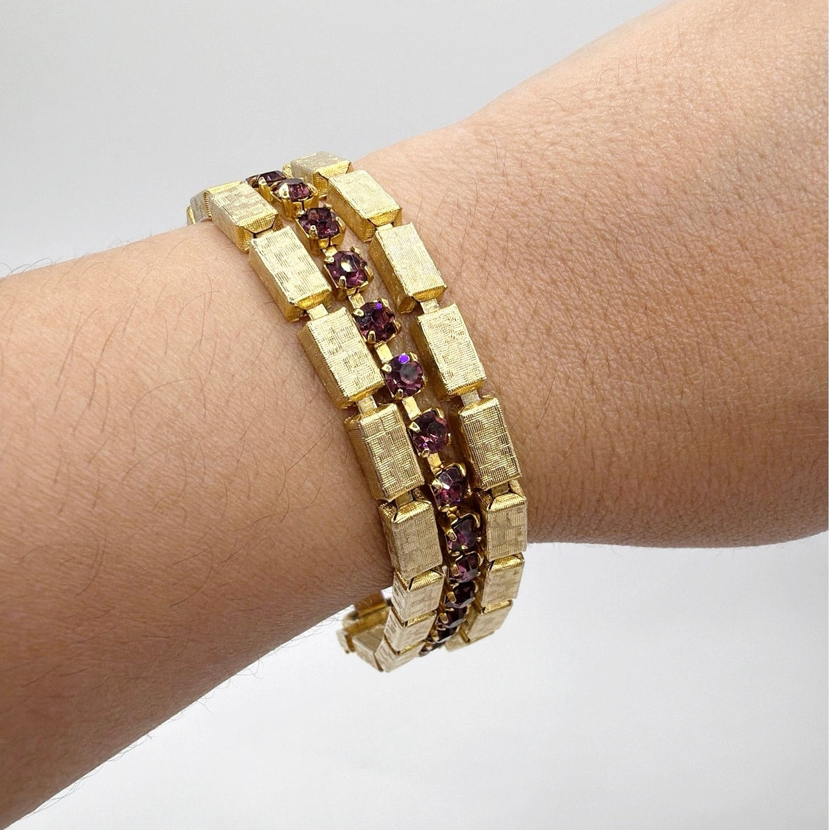 Retro Midcentury Bracelet Gold Tone Boxes Links and Purple Rhinestones 7”
