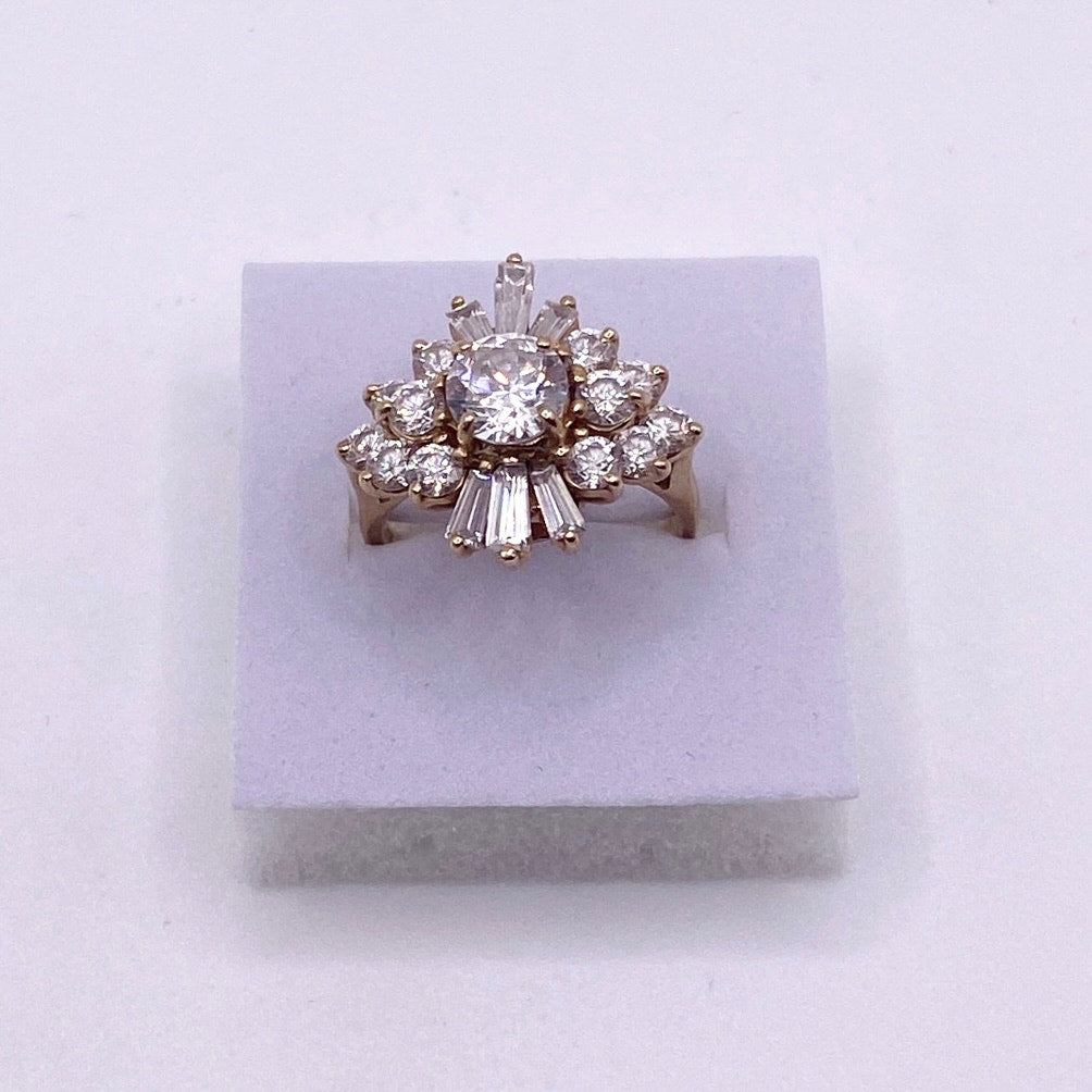 14k Solid Gold Ring with C Zirconia Crystals on Art Deco Design Size 6