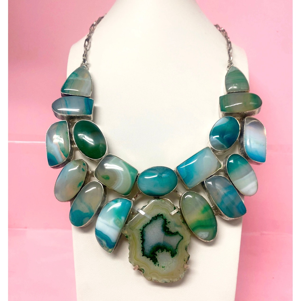 Dyed White Agate Green Tone Sterling Silver Plated Statement Necklace