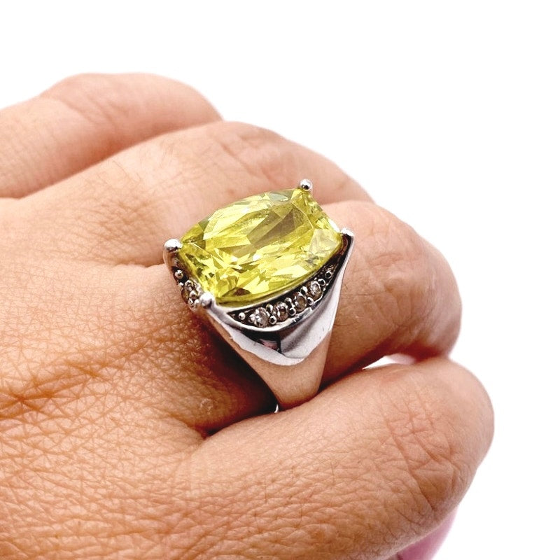 Sterling Silver and Lemon Citrine Stone Cocktail Ring  7”