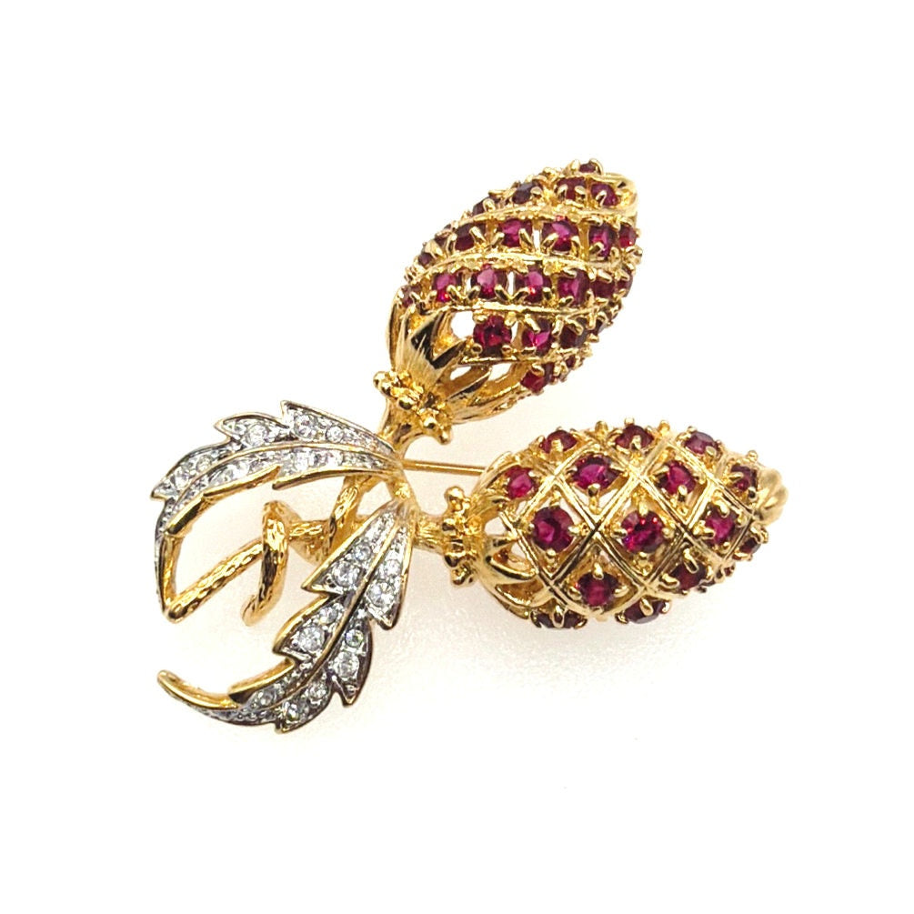 Camrose & Kross JBK Jackie Kennedy Red Berries Brooch/Pin