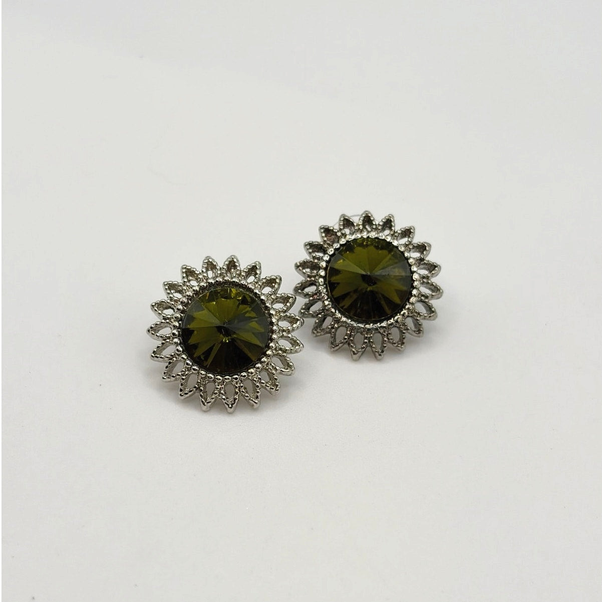 Forest Green Vintage Rivoli Rhinestone Stud Earrings Silver Tone