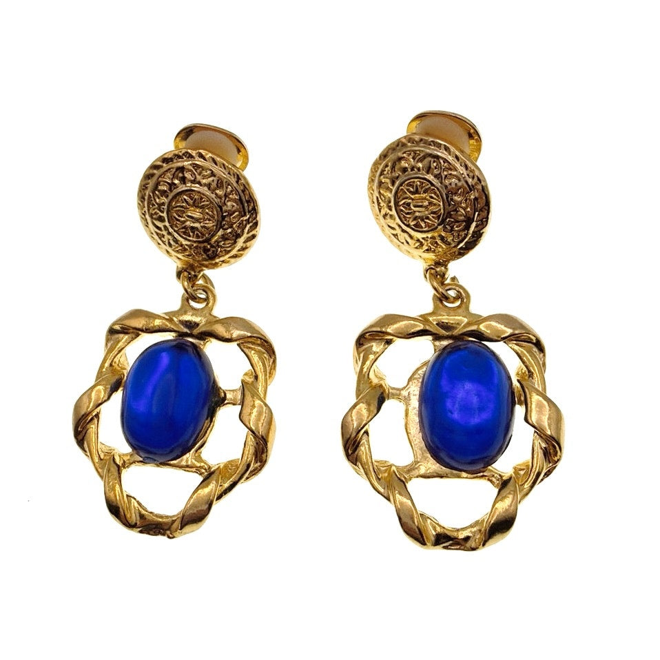 Vintage Gold Tone and Blue Glass Stone Clip On Earrings