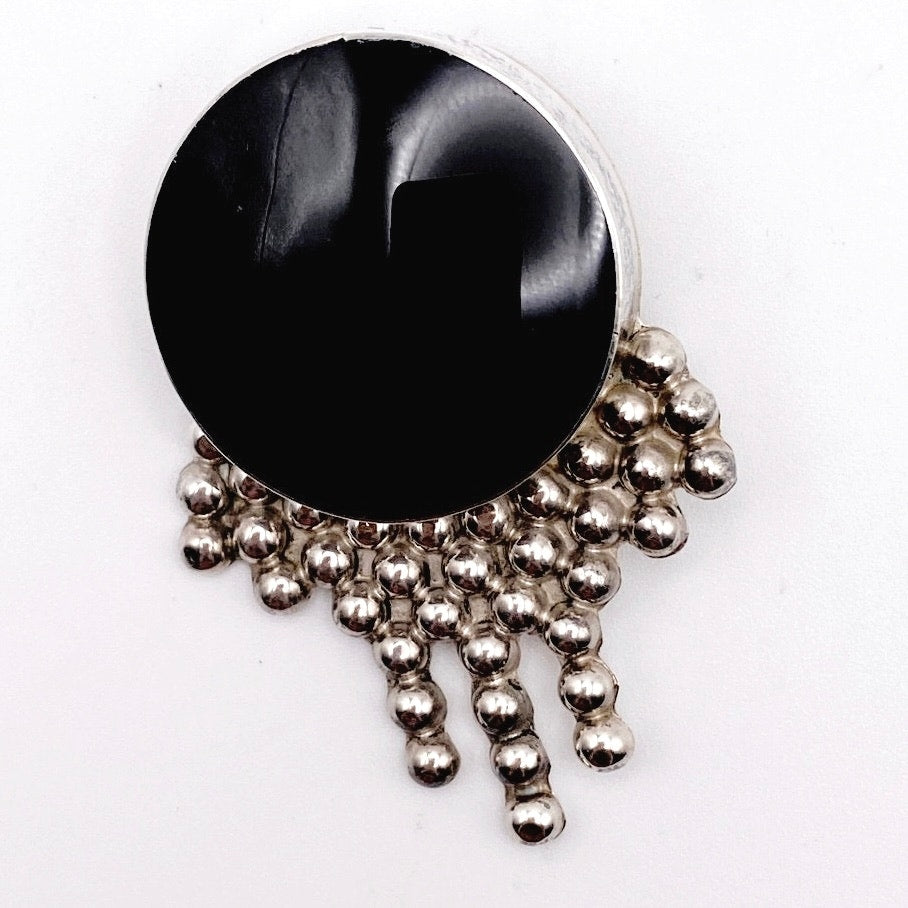 Taxco Mexico Sterling Silver Brooch With 1 inch Onyx Polished Stone 30.19 gr