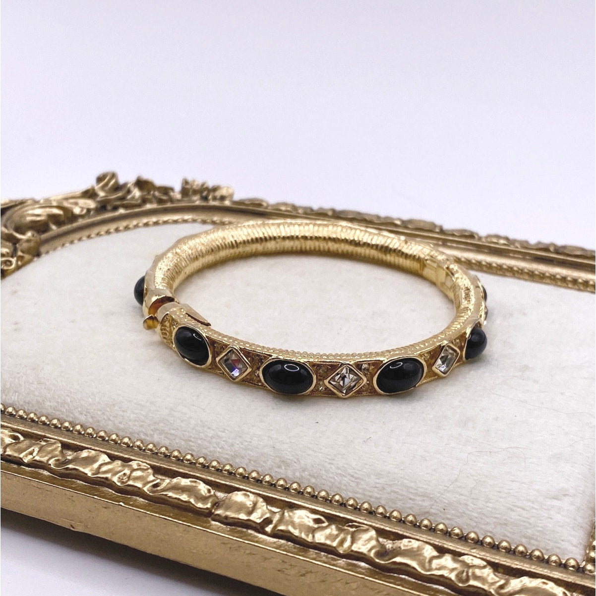 Vintage Donald Stannard Black And White Rhinestones Bangle Bracelet 7”