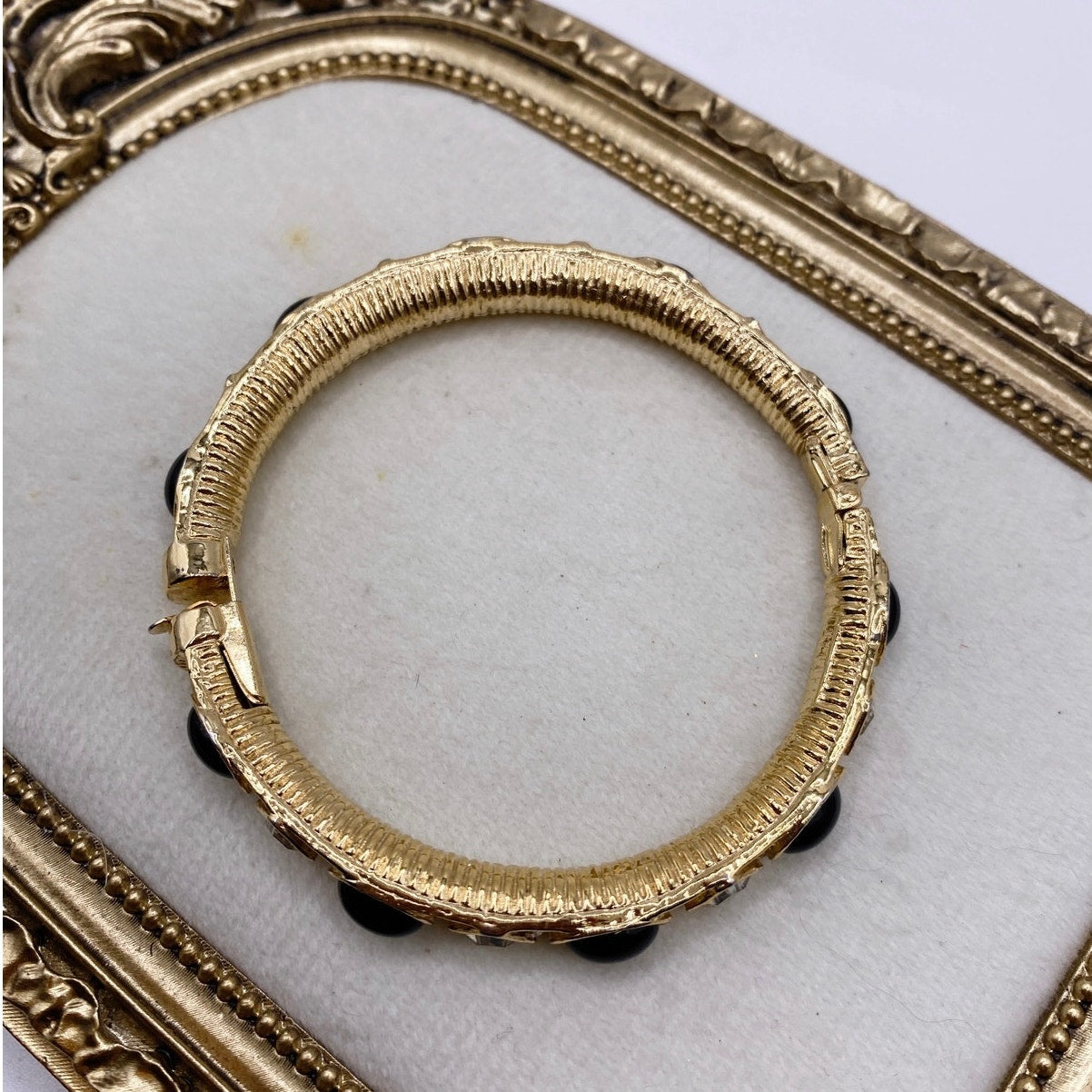 Vintage Donald Stannard Black And White Rhinestones Bangle Bracelet 7”