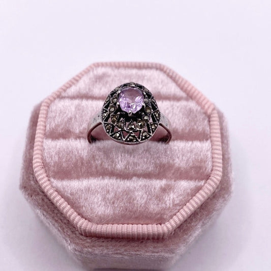 Sterling Silver and Amethyst and Marcasite Vintage Ring 6"