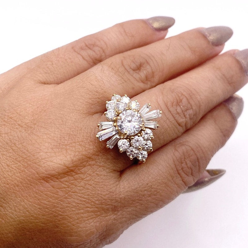 14k Solid Gold Ring with C Zirconia Crystals on Art Deco Design Size 6