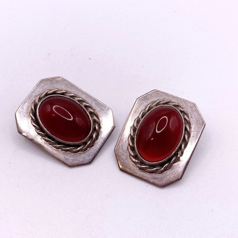Vintage Sterling Silver Taxco México and Carnelian 1” Clip On Earrings