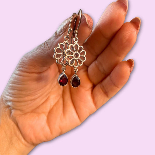 Flower Shape 925 Sterling and Garnet Earrings