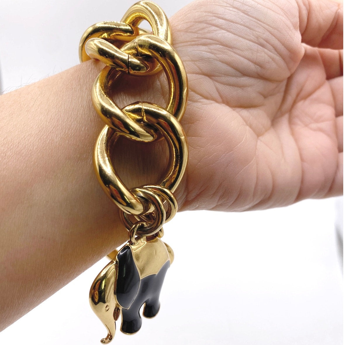 Trina Turk Vintage Chunky Links Bracelet Gold Tone Elephant Charm 8”