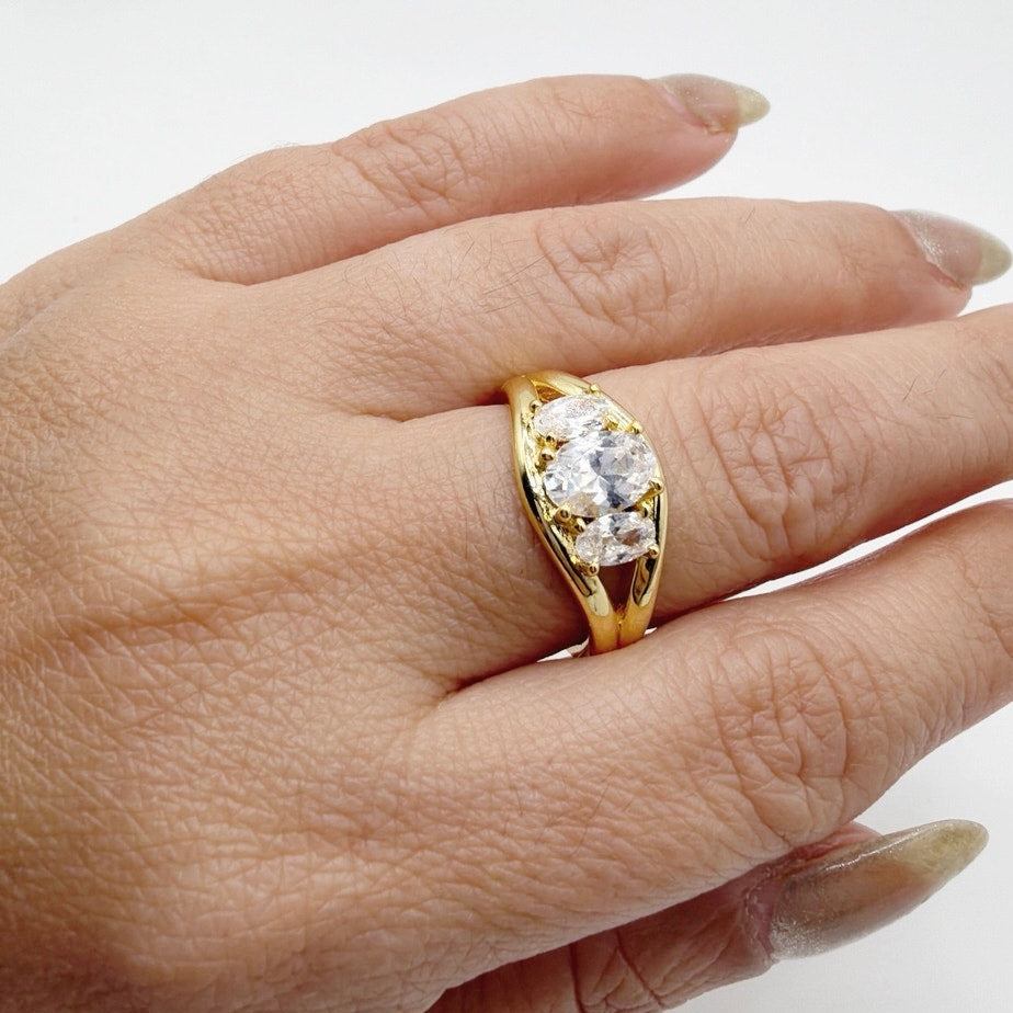 Gold Vermeil 925 Sterling Silver Ring with Sparkling Cubic Zircon 5.5