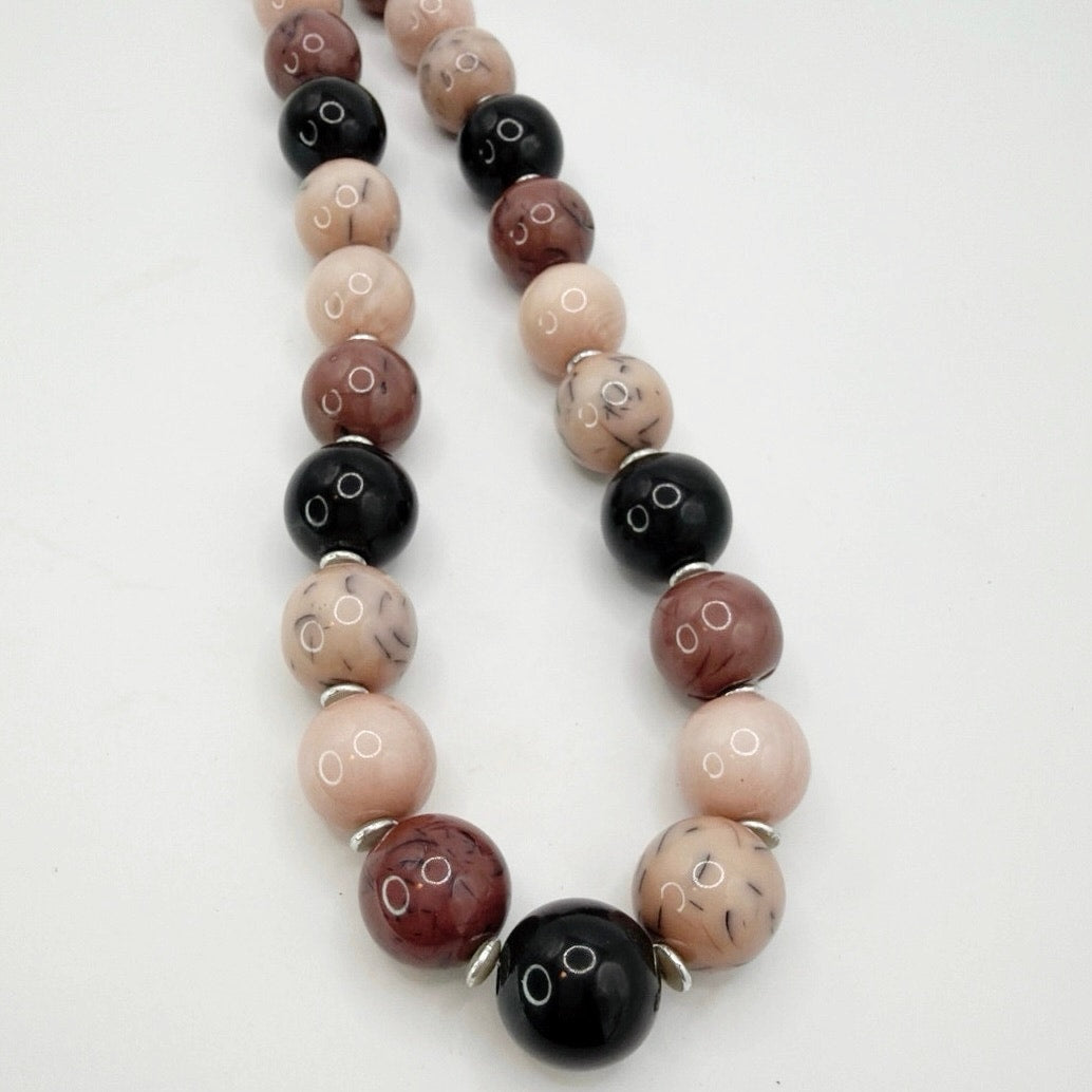 Vintage Lucite Confetti 12mm Beads Necklace 16”
