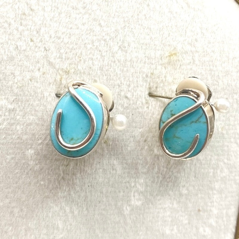 Vintage Turquoise And Sterling Silver Plated Clip On Earrings