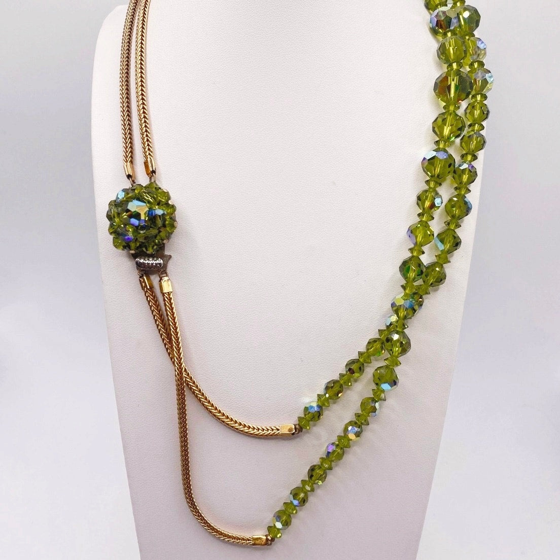 Vntg Double Strand Green Austrian Crystal Necklace 17” and Clip on Earrings Set