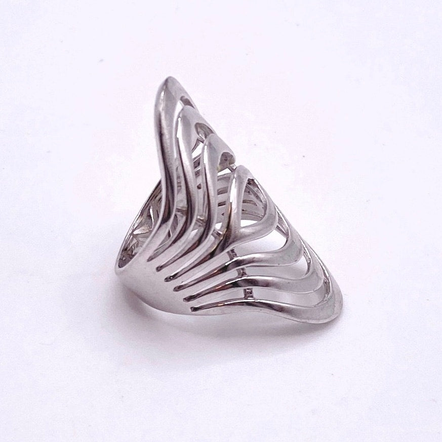 Sterling Silver Statement Modernist Ring Size 7