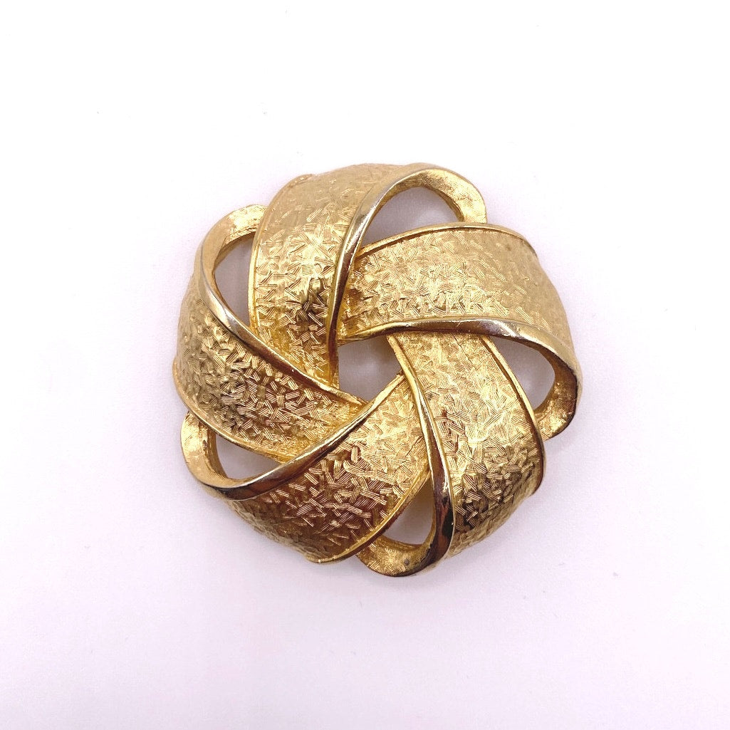 Vintage Gold Tone Large Knotted Brooch Unsigned