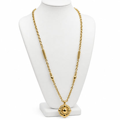 Monet Vintage Gold Tone Necklace 32”