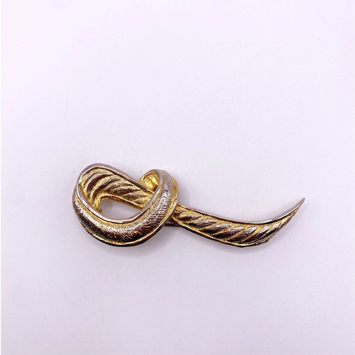 Vintage Gold Tone Abstract Swirl Brooch Large 3”